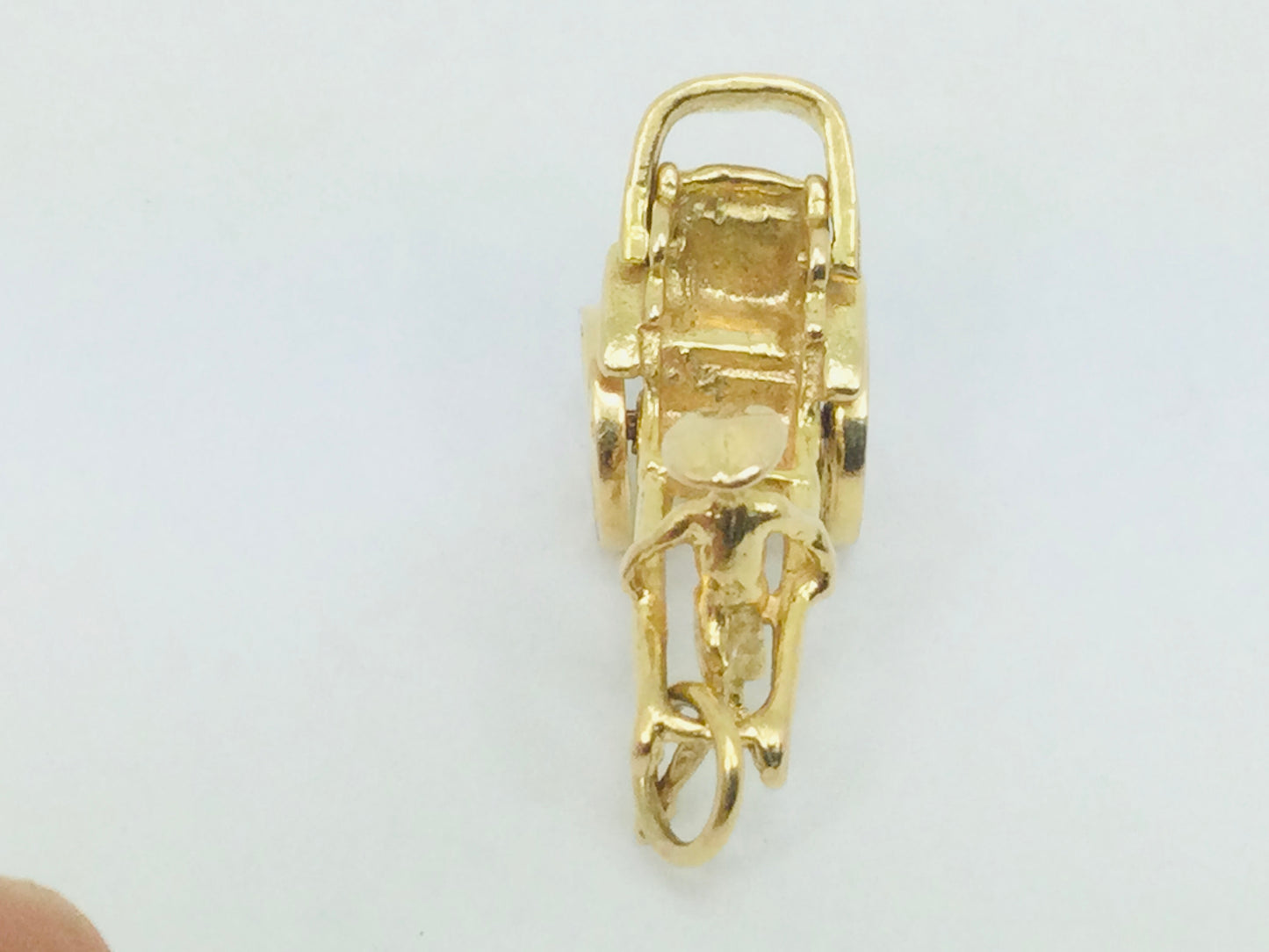 14k Yellow Gold Rickshaw & Driver (with Moving Wheels) Pendent