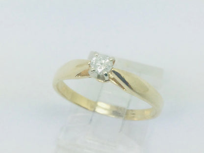 14k Yellow Gold Round Cut 15pt Diamond Solitaire Ring