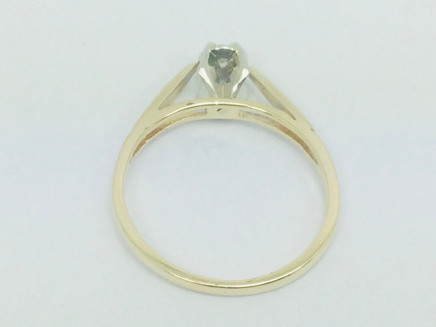 14k Yellow Gold Round Cut 8pt Diamond Solitaire Ring