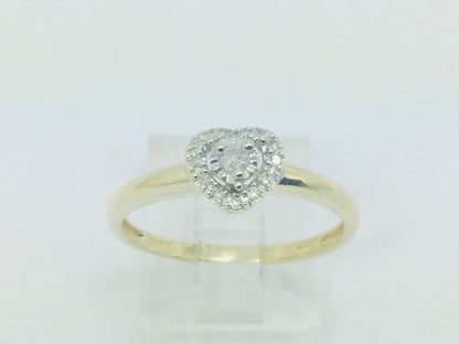 10k Yellow Gold Round Cut 10pt Diamond Heart Ring