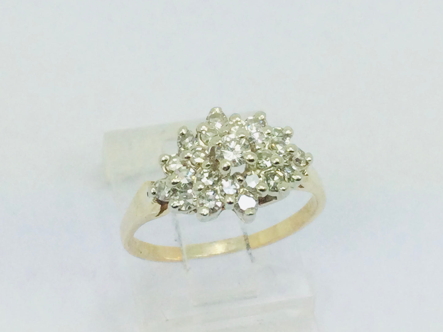 14k Yellow Gold 50pt Round Cut Diamond Cluster Ring