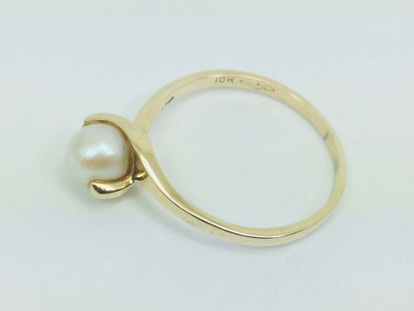 10k Yellow Gold Genuine Pearl June Birthstone Cocktail Ring