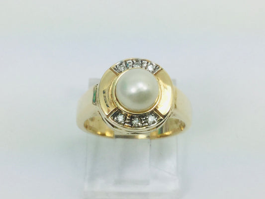 14k Yellow Gold Genuine Pearl June Birthstone & Diamond Ring